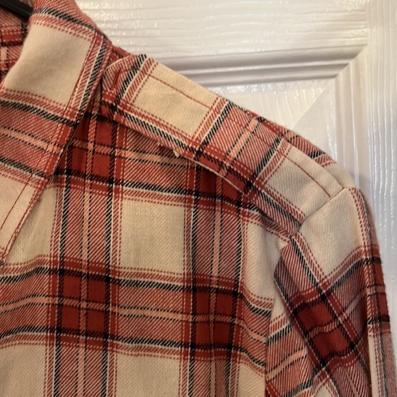 NWT Billabong women’s plaid flannel size medium - Picture 7 of 7